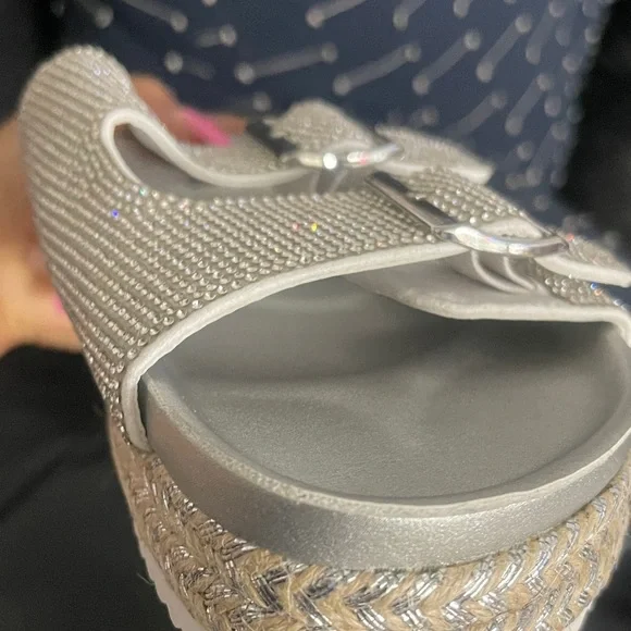 SOLD - Picture 5 of 6